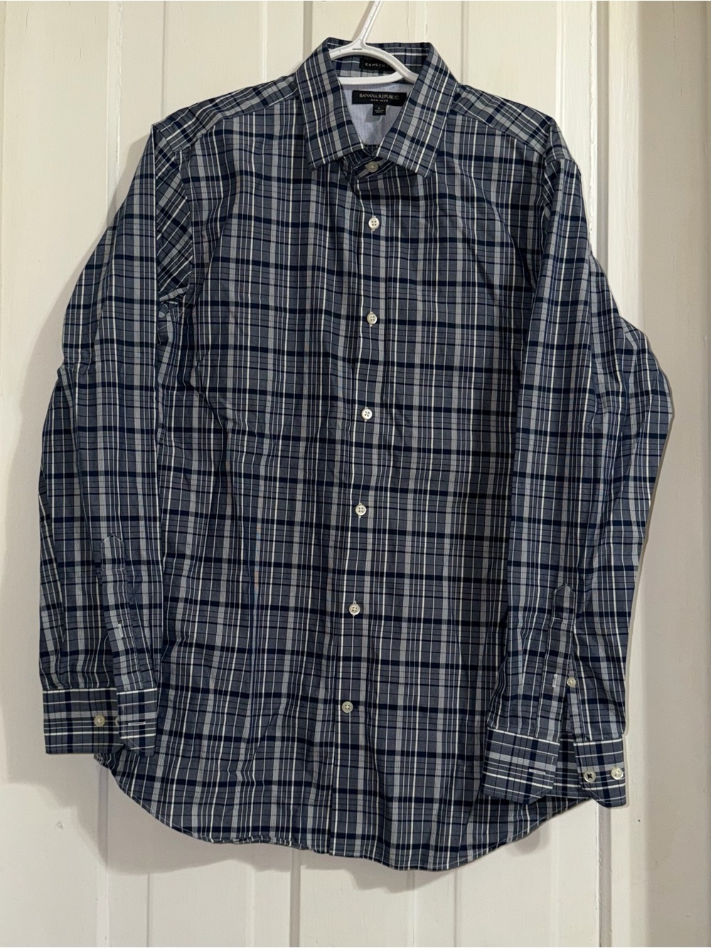 Banana Republic Men's size large shirt‎ Navy and Light Blue Plaid Dress Shirt